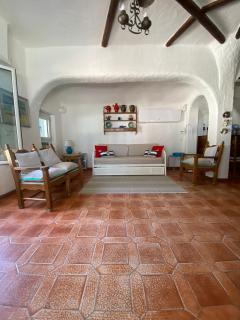 Splendid villa a stones throw from the sea - Santa Lucia - 2