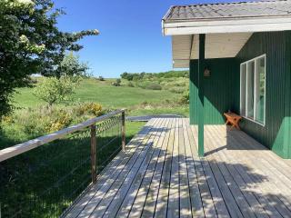 Peaceful Cottage By The Beach And Nature - 1