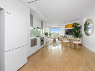 Cotton Beach 21 - Coastal Elegance with pool - Casuarina - 4