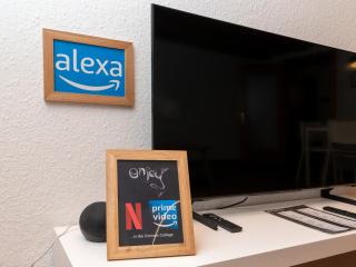 Crimson Cottage Apartments - 1