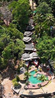 Pirates Bay Resort & Spa - 0