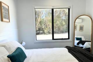 Cabin 5, 2 Bedroom, 1 Bathroom Cabin Retreat - 6