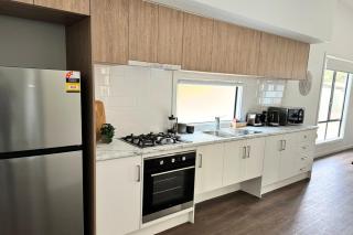 2 Bedroom, 1 Bathroom All Accessible Cabin - Blewitts Springs - 8