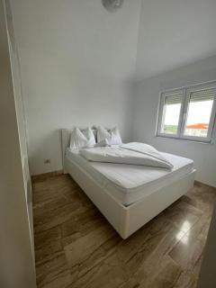 Villa Marija - Novalja - 1