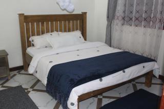 Montane Safaris Hotel - Fort Portal - 2