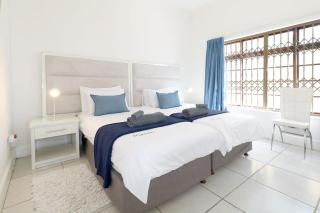 The Beach House at Fish Hoek Beach - Fish Hoek - 2