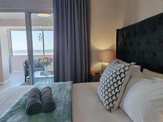 Sea Views on Muiz - Muizenberg - 5
