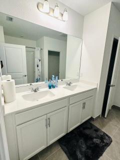 Beautiful Brand new 3bedroom home - 9