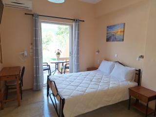 River Studios & Apartments - Mesongi - 9