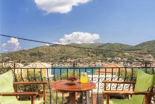 Veroni's studio 2 - 0