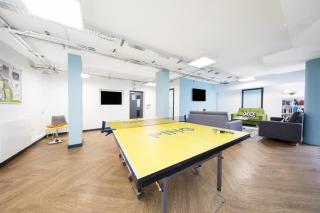 Student Only Studio with Modern Kitchen and Bath - London - 8