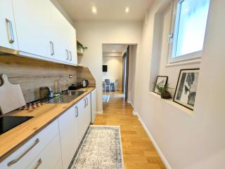 Villa with Garden & Balcony - Berat - 7