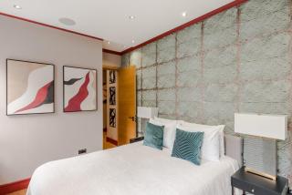 The Honourable - Bloomsbury Square By Frankie Says - Londen - 7