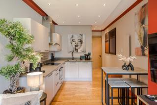 The Honourable - Bloomsbury Square By Frankie Says - Londen - 3