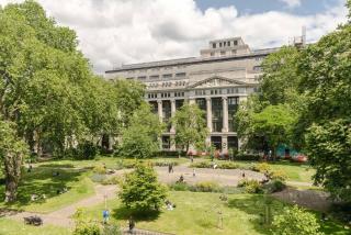 The Honourable - Bloomsbury Square By Frankie Says - Londen - 2
