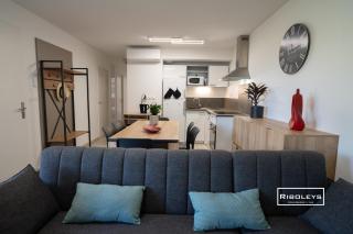 Riboleys - T4 avec clim et piscine à 400m de la mer - 1