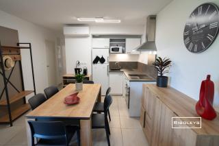 Riboleys - T4 avec clim et piscine à 400m de la mer - 8