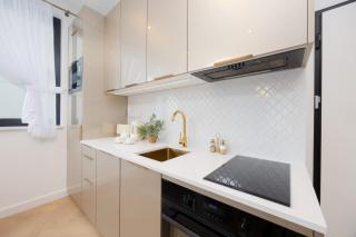 Stylish Grzybowska Apartments by Noclegi Renters - Varsavia - 5