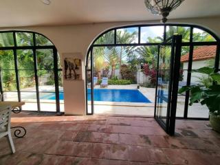 4 Bedroom Villa in Canggu - Dalung - 2