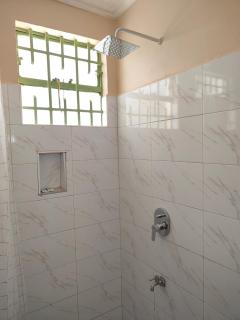 MILIMANI DRIVE LIVINGs - Kisumu - 3