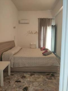 CATANIA AIRPORT ROOM BAGNO PRIVATO iN CAMERA - 9
