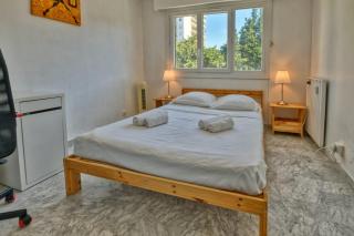 LA ROSERAIE for 6 By Sunset Riviera Holidays - Antibes - 2