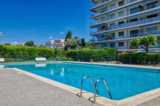 LA ROSERAIE for 6 By Sunset Riviera Holidays - Antibes - 1