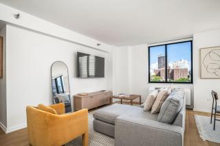 Beautiful and Cozy Gem 2Bed 1bath - New York - 0