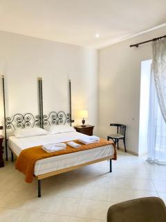 Casa intera con terrazzo - Naples - 7