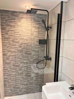 Potters Loft, Bowness Centre, Parking, Lake Access - 7
