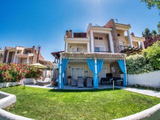 SaniRelaxVilla3 - Sani Beach - 9