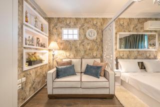 Modern Comfort in Neos Kosmos Metro - Atene - 0