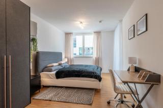 EXQUIS 2BR Design Apartment LOUIS I Parking I Balcony I Mercedes-Benz I Family-friendly - Böblingen - 1