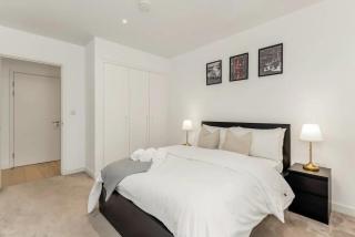 ShyWharf - London - 9