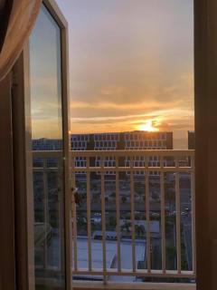 1 BR Condo with Balcony - Manila - 8
