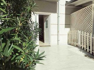 Sun & Sea Apartment Qerret 1 - Golem - 1