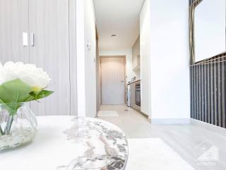 Luxury and Elegance at Aziz Riviera Studio with Balcony - Dubái - 2