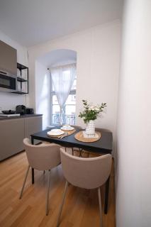 S1 Baroque Apartment am Marktplatz-Stadtmitte - 1