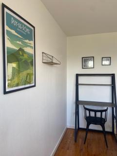 Volcan Ocre-4 pers-Spacieux et chaleureux - Parking privatif - Proches axes, commerces et services - Check in 24-24 - 7