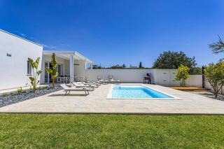 Villa Ares by Villa Plus - Santa Maria del Focallo - 7
