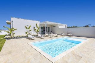 Villa Ares by Villa Plus - Santa Maria del Focallo - 9
