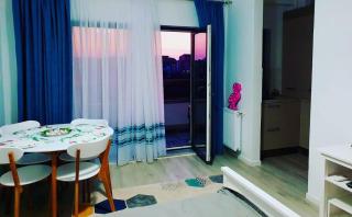 Seaside Studio 2 - 5