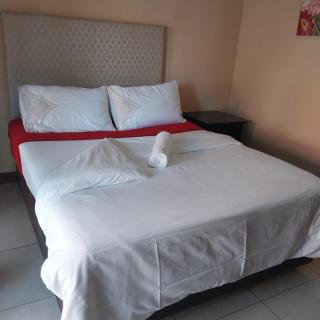 Lv Guest house mafikeng - Mahikeng - 7