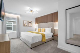 5 Bedrooms 4 Bathrooms Storey Lake 4198 Pd - 3