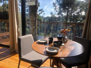 Casa na árvore com banheira de imersão e lareira - 9