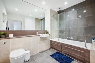 Central luxury 2 Bed apartment - 7