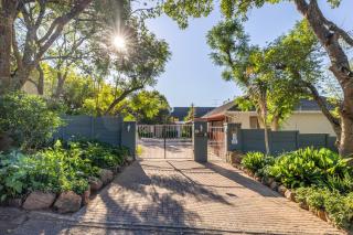 1-on-Ross - Grahamstown - 7