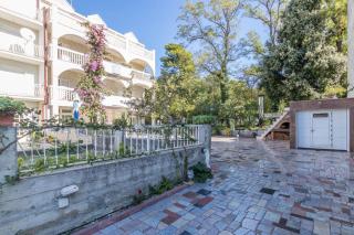 Apartments Dino - Kaštela (Castelli) - 4