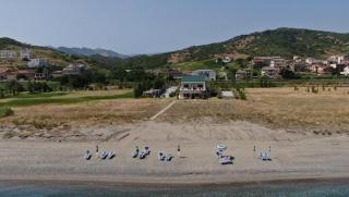 Green House Beach - 8