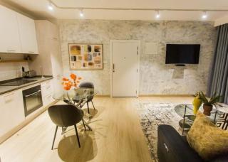 Dels Luxury Apartment at Pavilion Apartments, Cantonment, Accra - 9